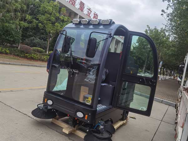 環(huán)衛(wèi)道路清掃車都有哪些功能，實用嗎